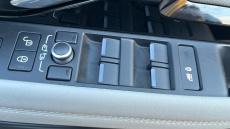 Land Rover Range Rover Evoque 2.0 P200 R-Dynamic SE 5dr Auto Petrol Hatchback